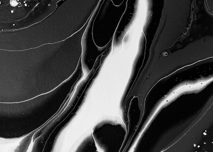 Minimalist abstract representation of flexible smooth flow